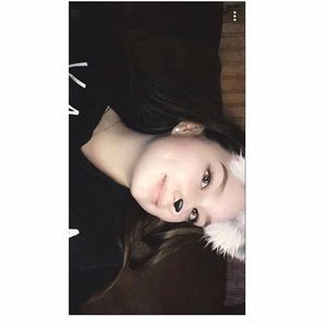 Meet your Posher, Hailey